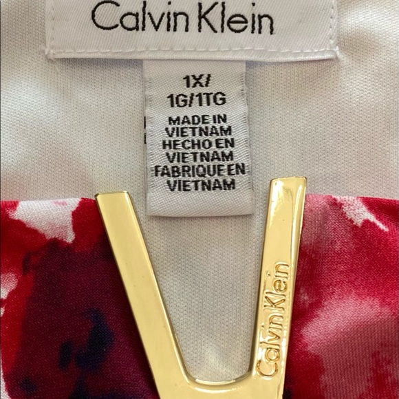 EUC Calvin Klein sleeveless blouse - Picture 3 of 5